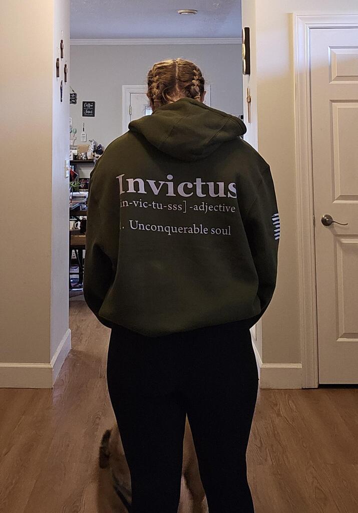 Invictus | Women's Hoodie